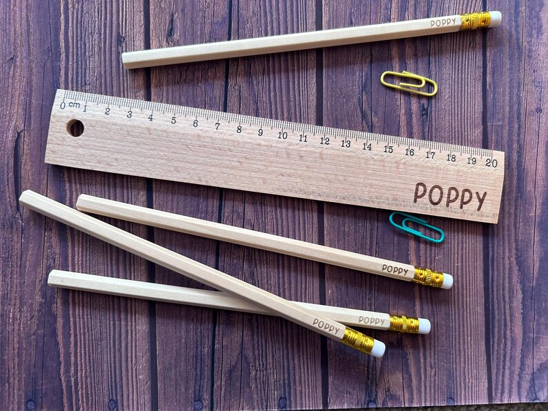 set of 12 24 personalised engraved long wooden colouring pencils stationery party bag filler back to school ruler children kids HB sharpener 画像 11