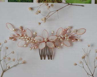 Romantic Bridal Hair Comb,Bridal Accessories, Bridesmaid Gift , Wedding Gift , Resin Haircomb ,