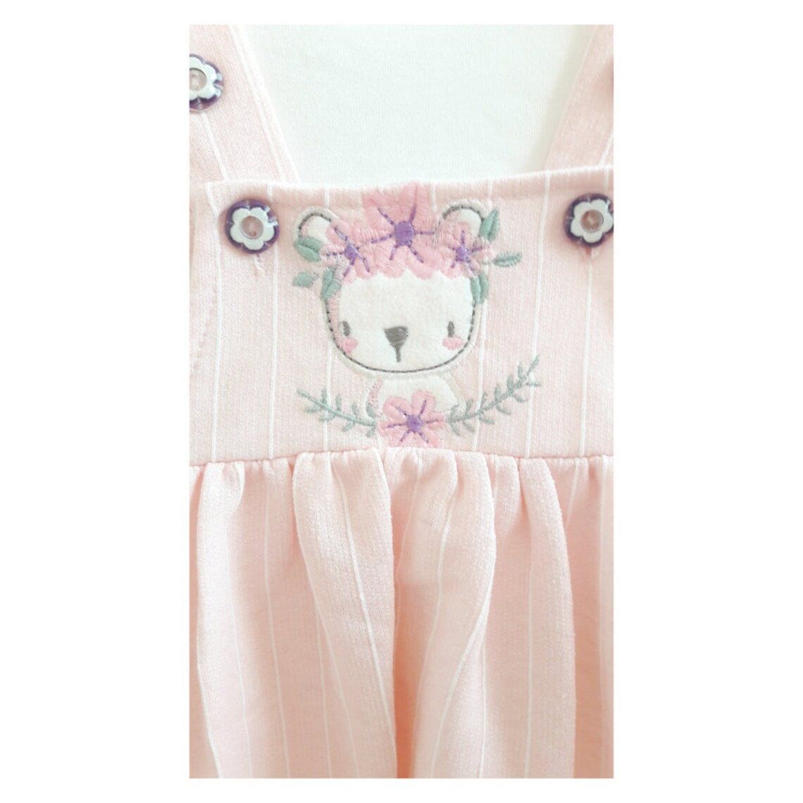 soft pinky