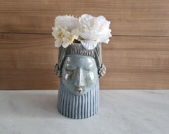 Ceramic woman face vase,Handmade artistic vase,Modern ceramic,Gray color vase,Unique design vase,Unique gift, Mom gift, Home decor