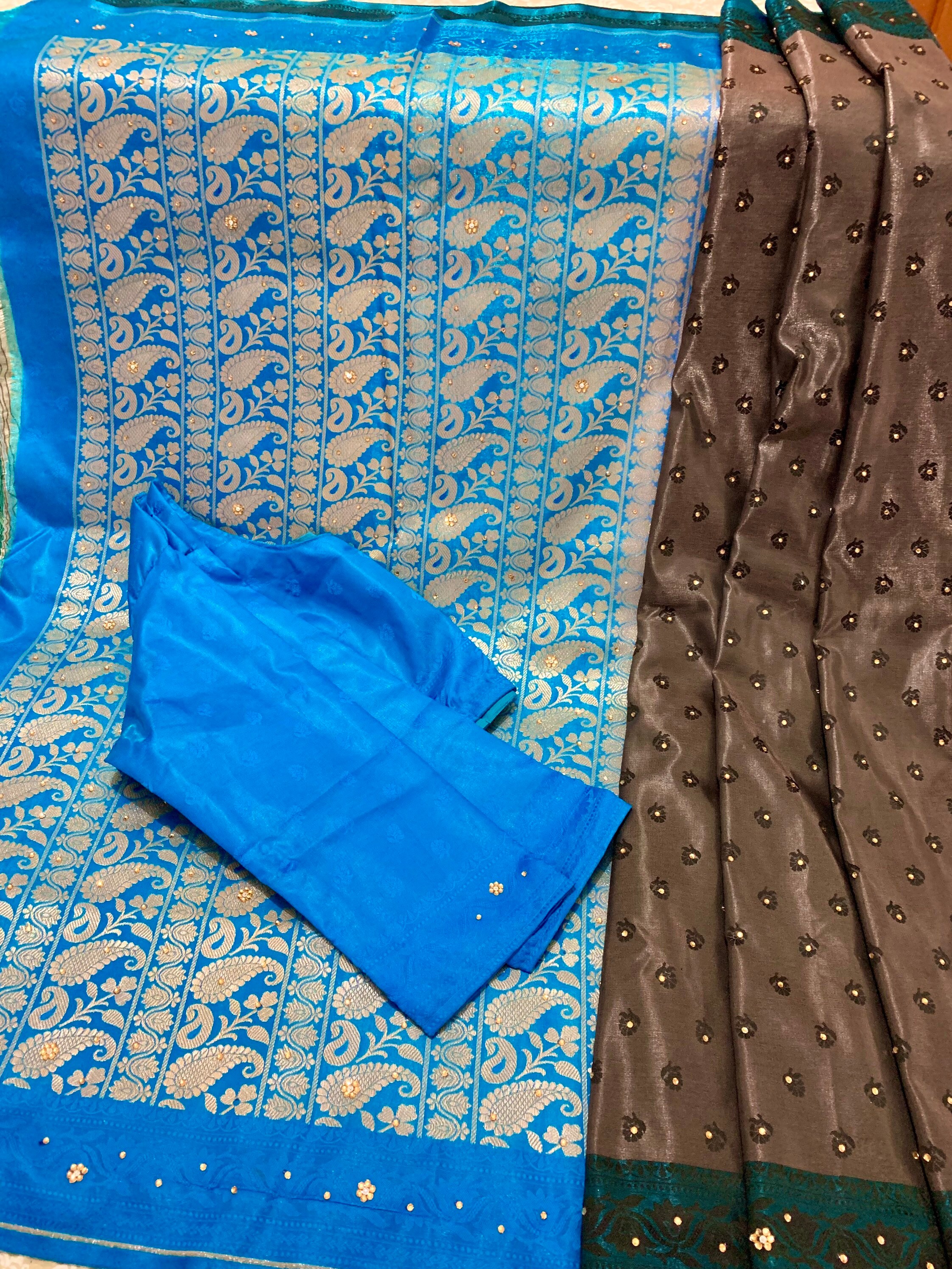 Indian Silk Saree With Readymade Blouse 