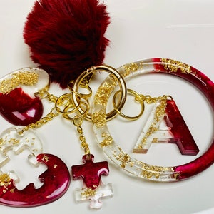 Burgundy & Gold Flakes Personalized Resin Initial Keychain Bracelet Set |Custom Keychain Holder