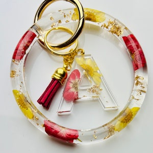 Bloom Roses & Sunflowers Personalized Resin Initial Keychain Bracelet Set |Custom Keychain Holder