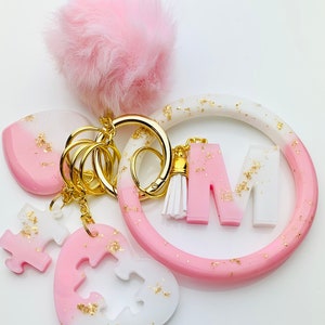 Pink/White/Gold Flakes Personalized Resin Initial Keychain Bracelet Set |Custom Keychain Holder