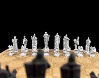 Metall Magier Schach Set: Personalisiertes Holzbrett, Silber & Schwarz