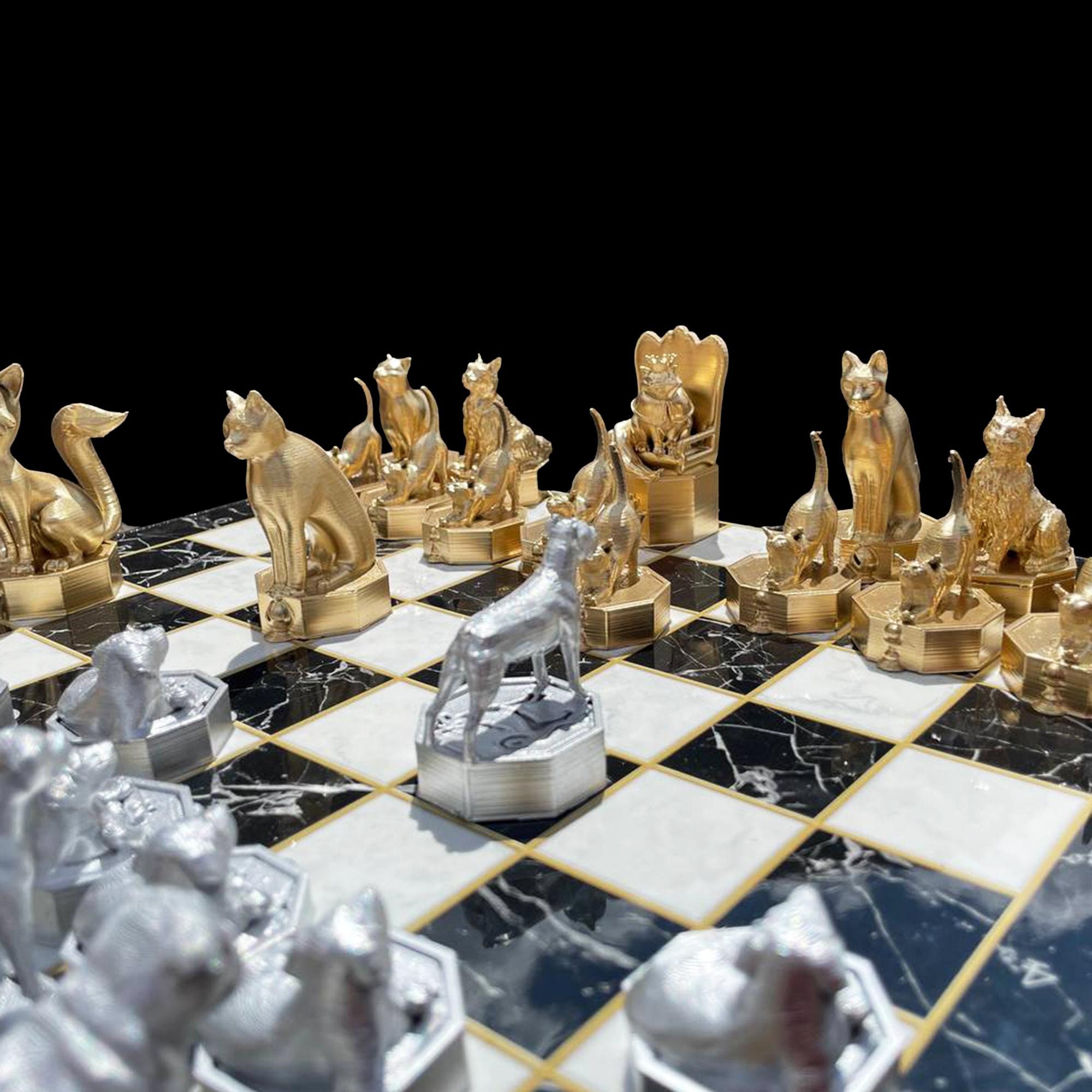 Cat Versus Dog Chess Set: PLA Plastic Chessboard, Personalized
