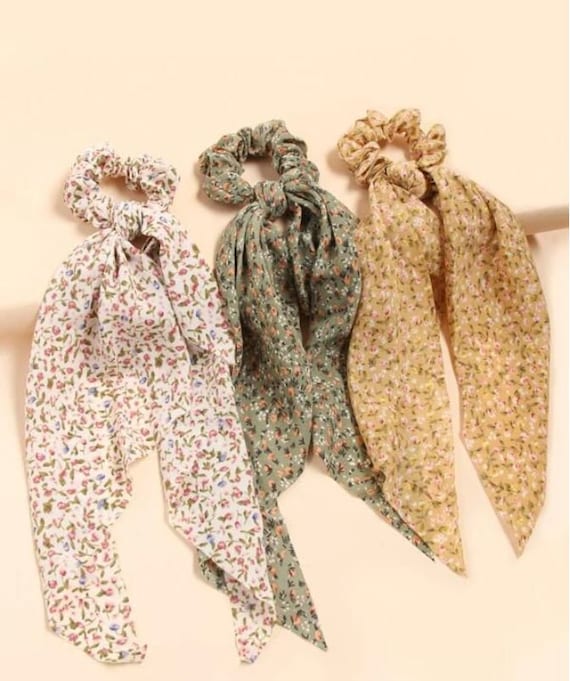 3-pack Women Ditsy Floral Pattern Scrunchie Set