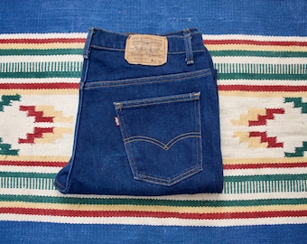 Levi's 517 Boot Cut Flare Jeans Cotton-Poly Denim Dark Wash Talon Zipper Made in USA (40x34)