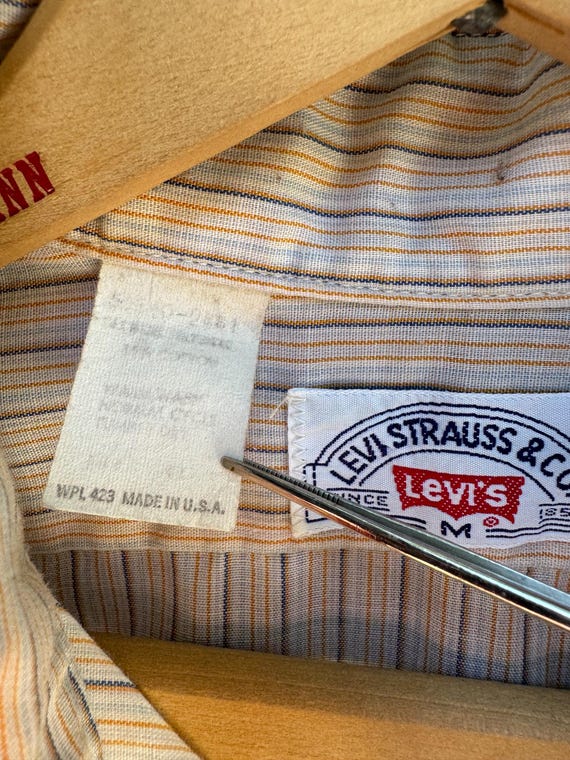 Levi's Button-Up Vertical Striped Long-Sleeve Shi… - image 6