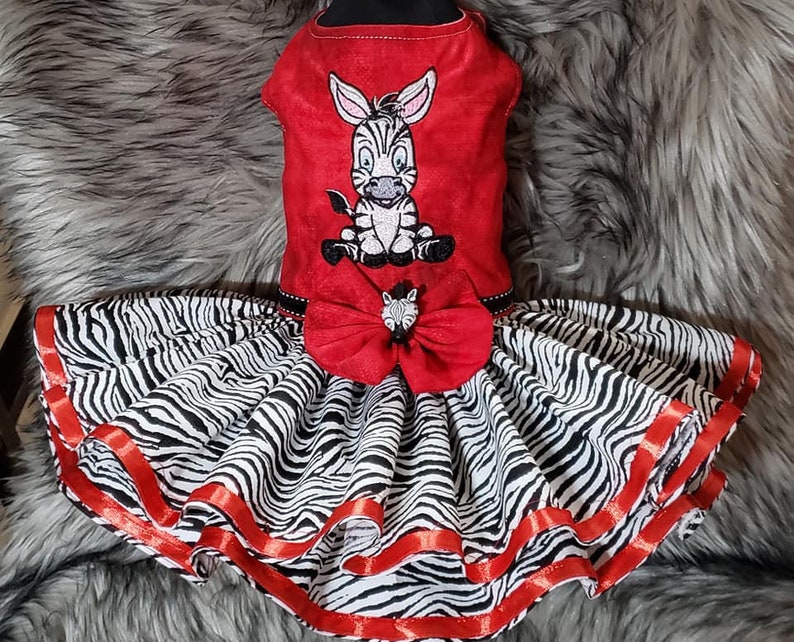 Cute baby zebra embroidery design 4x4  5x7 hoop zebra  etsy Cute baby zebra embroidery design 4x4  5x7 hoop zebra  etsy