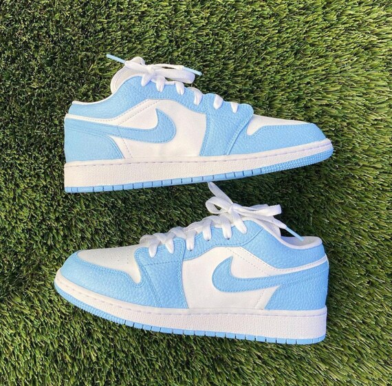 Aangepaste Nike Air Jordan 1's Roze Paars en Blauw | Etsy België