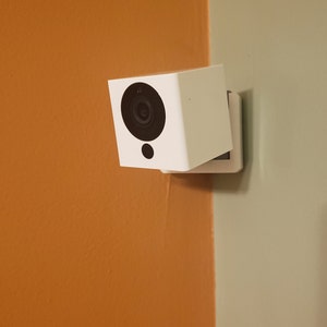 Wyzecam v2 3d printed corner mount