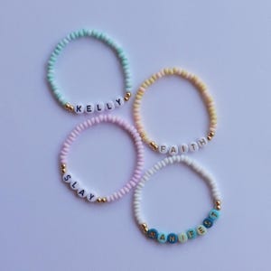Pulsera de porcelana pastel personalizada