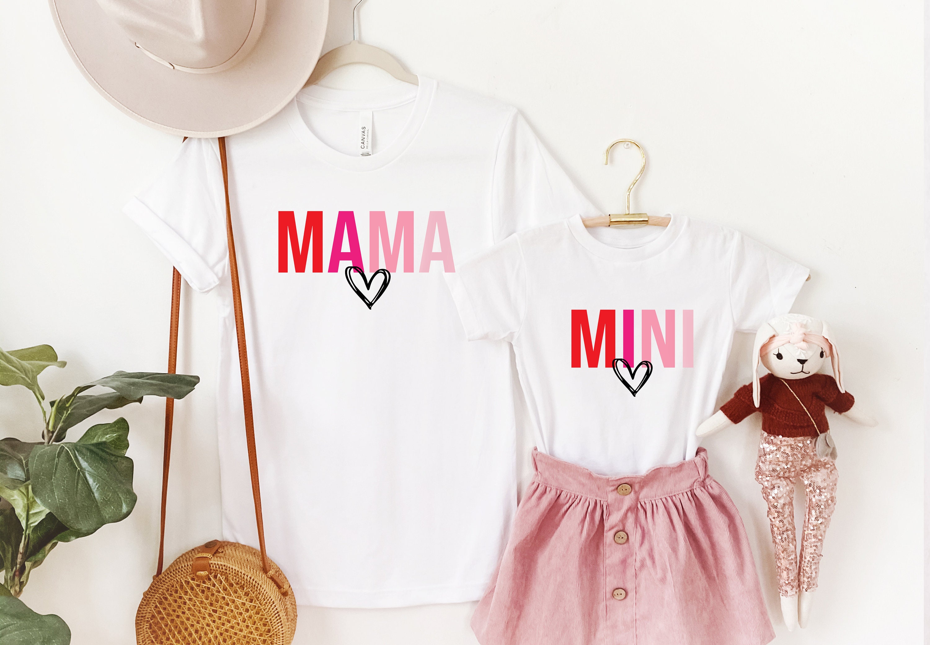 Mommy And Me Shirts Love Heart Printed Short Sleeve T-Shirt Tops Blouse Mother Daughter Matching Clothes Outfits