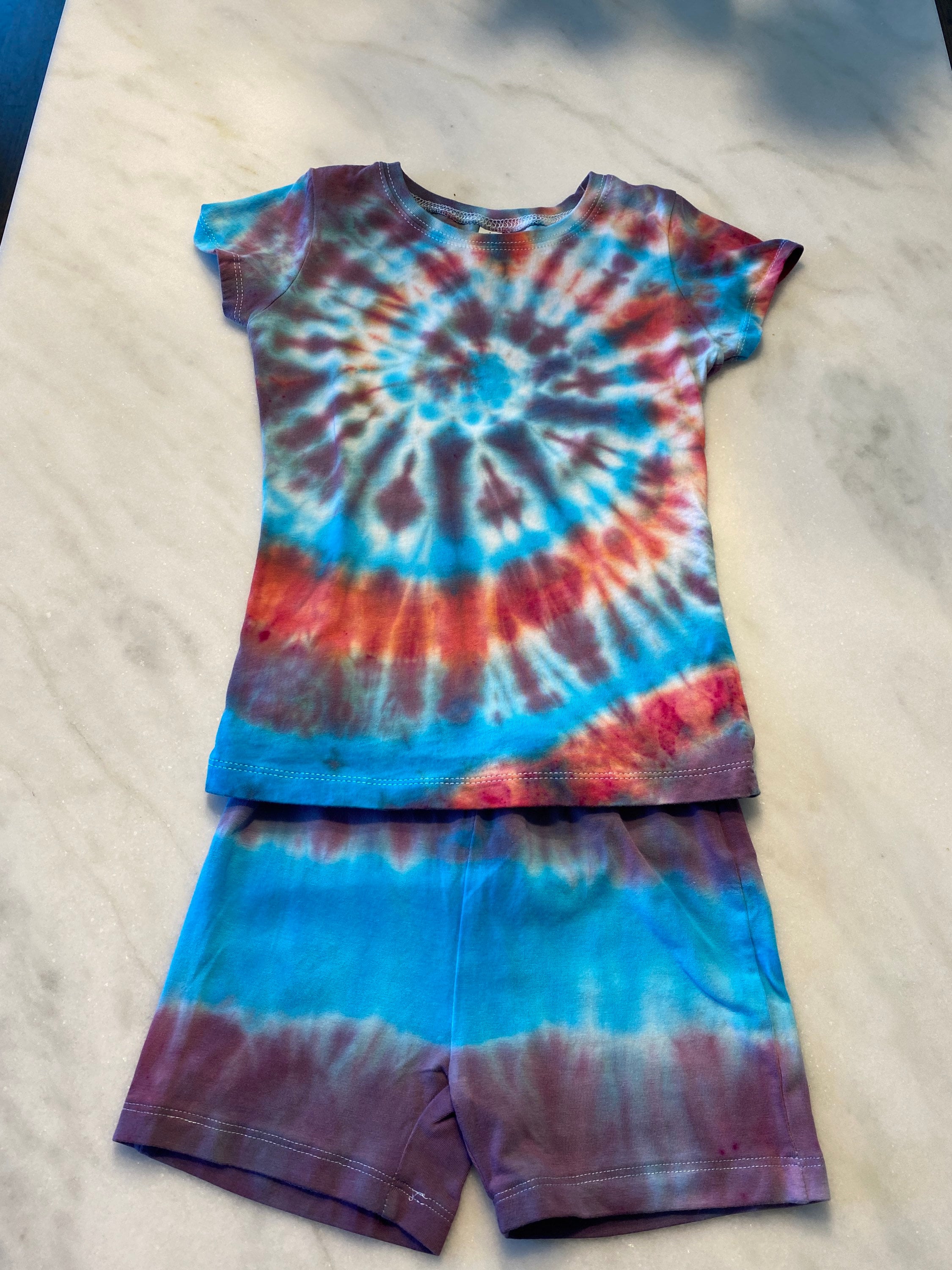 Girls / Kids Tie Dye Matching T Shirt 