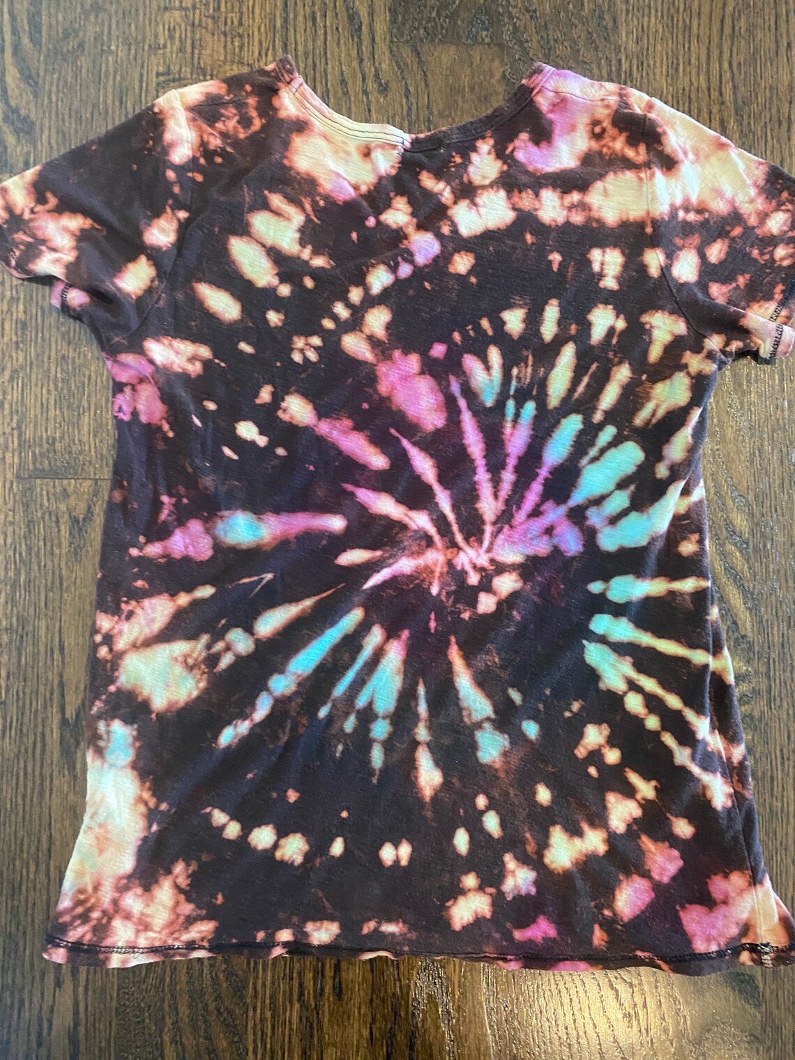 Reverse Black Tie Dye T Shirt for Women in Rainbow Swirl, Rainbow Tie ...