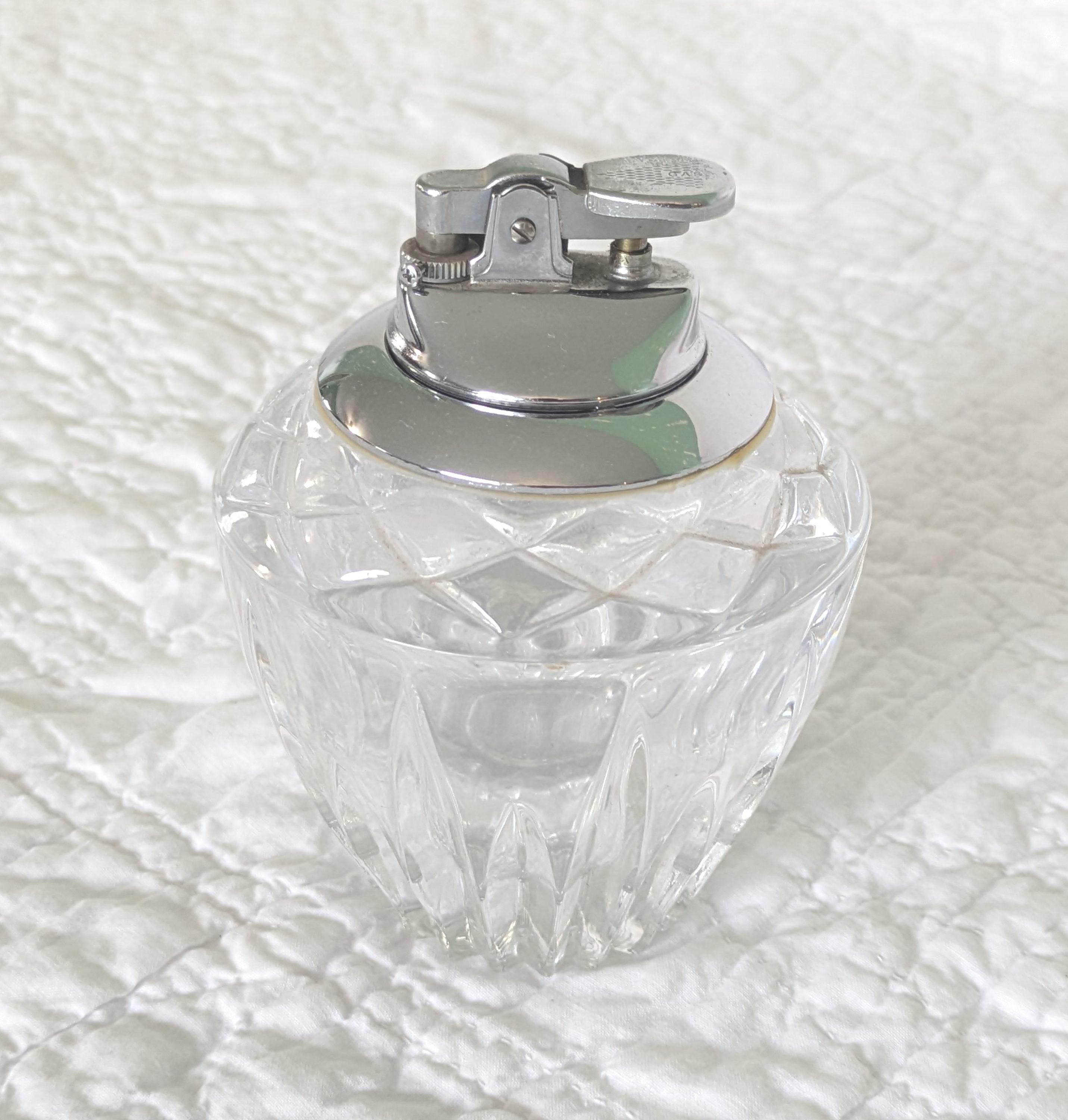じゅん）東欧1960年代Klinger for ZBS アレキサンドライト Japan Table Lighter - Etsy