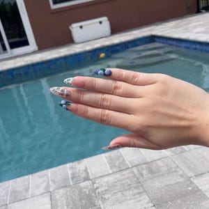 Custom Press-On Nails