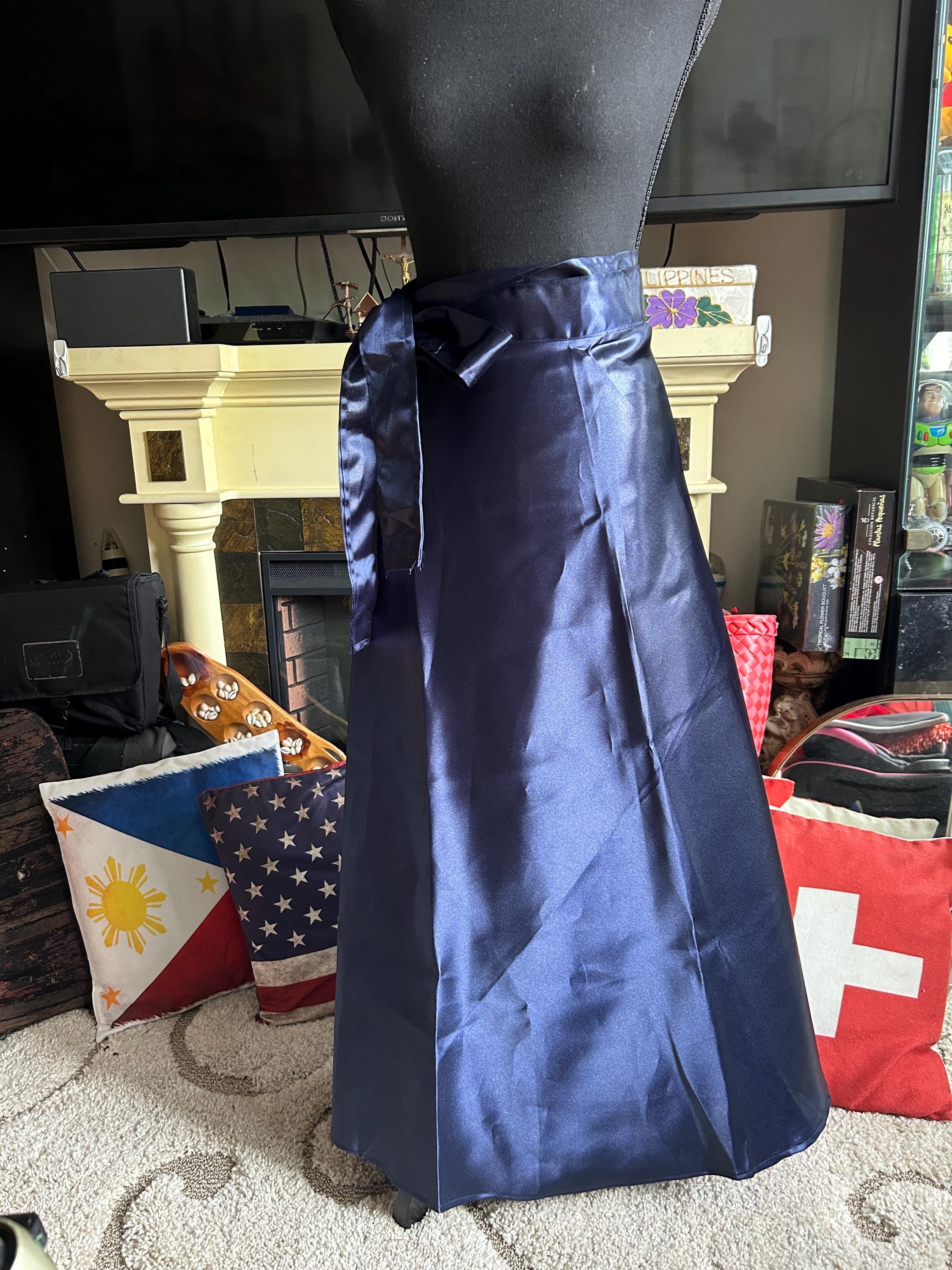 フィリピンの伝統的なサテンスカート、フィリピニナナ