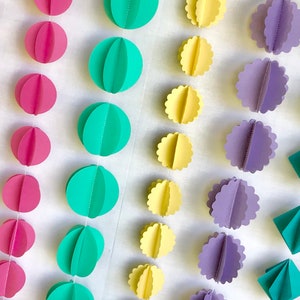 3D Paper Garland - Customizable - Pom Poms - Diamonds - Party Decoration - Room Decor