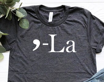 カンマ・ラ・シャツ、カマラ・ハリス副大統領Tシャツ、政治的な贈り物