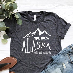 Alaska Shirt, Vintage Alaska Tshirt, Alaskan Souvenir Shirt, Alaska State Shirt, Alaska Lover Shirt, Mountain Shirt, Travel Vacation
