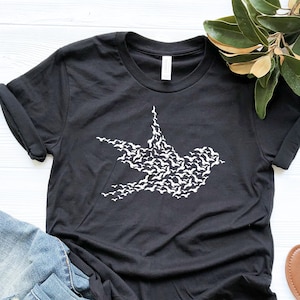 Bird Shirt, Birds Shirt, Gift for Bird Lovers, Bird Watcher Gift, Nature Shirt, Graphic Birds Shirt, Birds in Bird Shirt, Christmas Gift