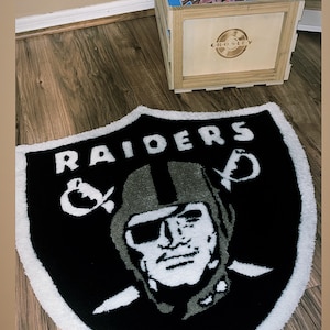 Las Vegas Raiders NFL Area Rug Bedroom Rug Christmas Gift US Decor - Teeruto
