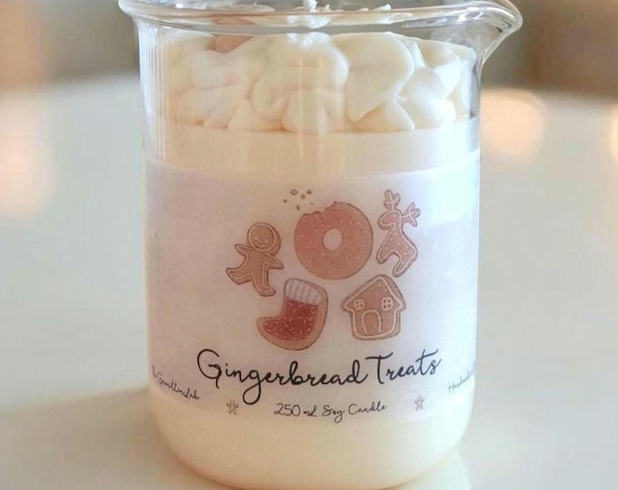Gingerbread Candle: Soy Beaker Candle, Gingerbread Christmas Decor, Christmas Gift, Christmas Decor Candle