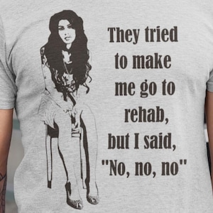 Amy Winehouse Shirt, vintage, English singer, Gift for her, for him, woman shirt, hoodie, crewneck, sweat, unisex, softstyle tee, T shirt.