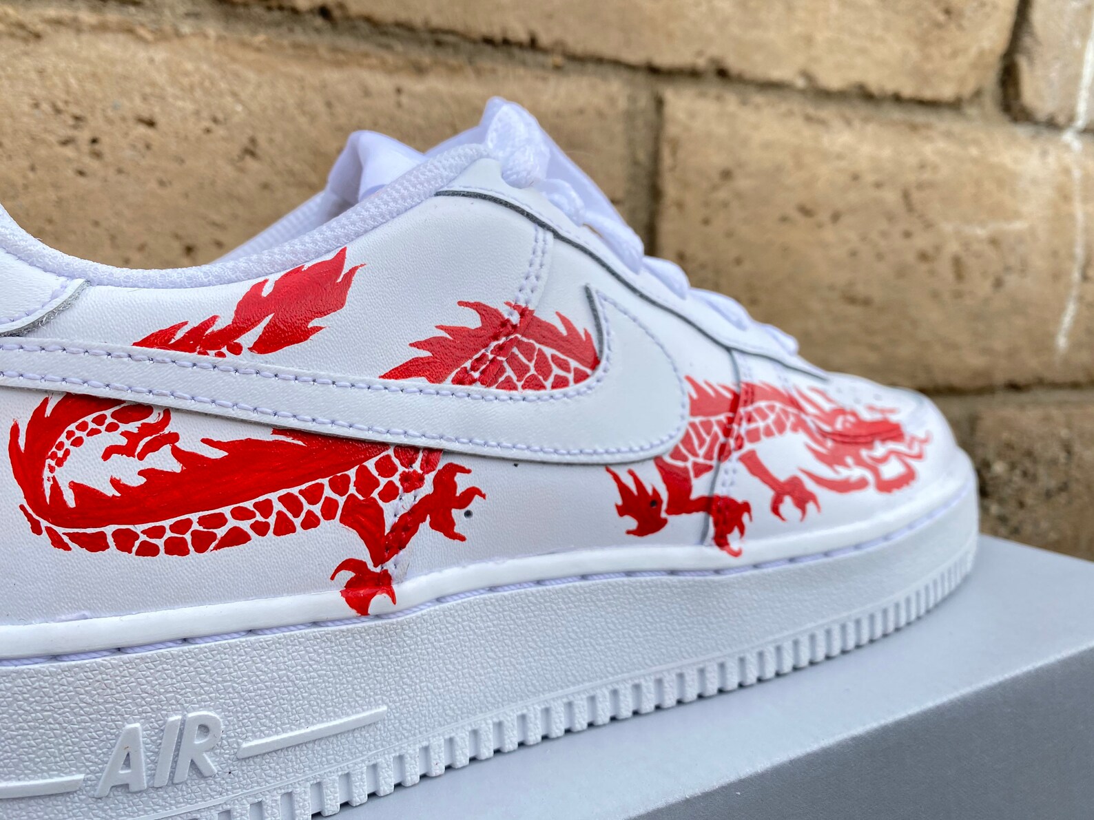 custom af1 dragon