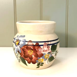 Vintage Yesteryears Pottery indoor planter/crock/jar with blue stripes and handpainted floral design. 70's 80's.  Cottage country