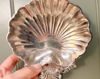 Vintage silver plate clamshell trinket dish/ring dish. Made in Japan