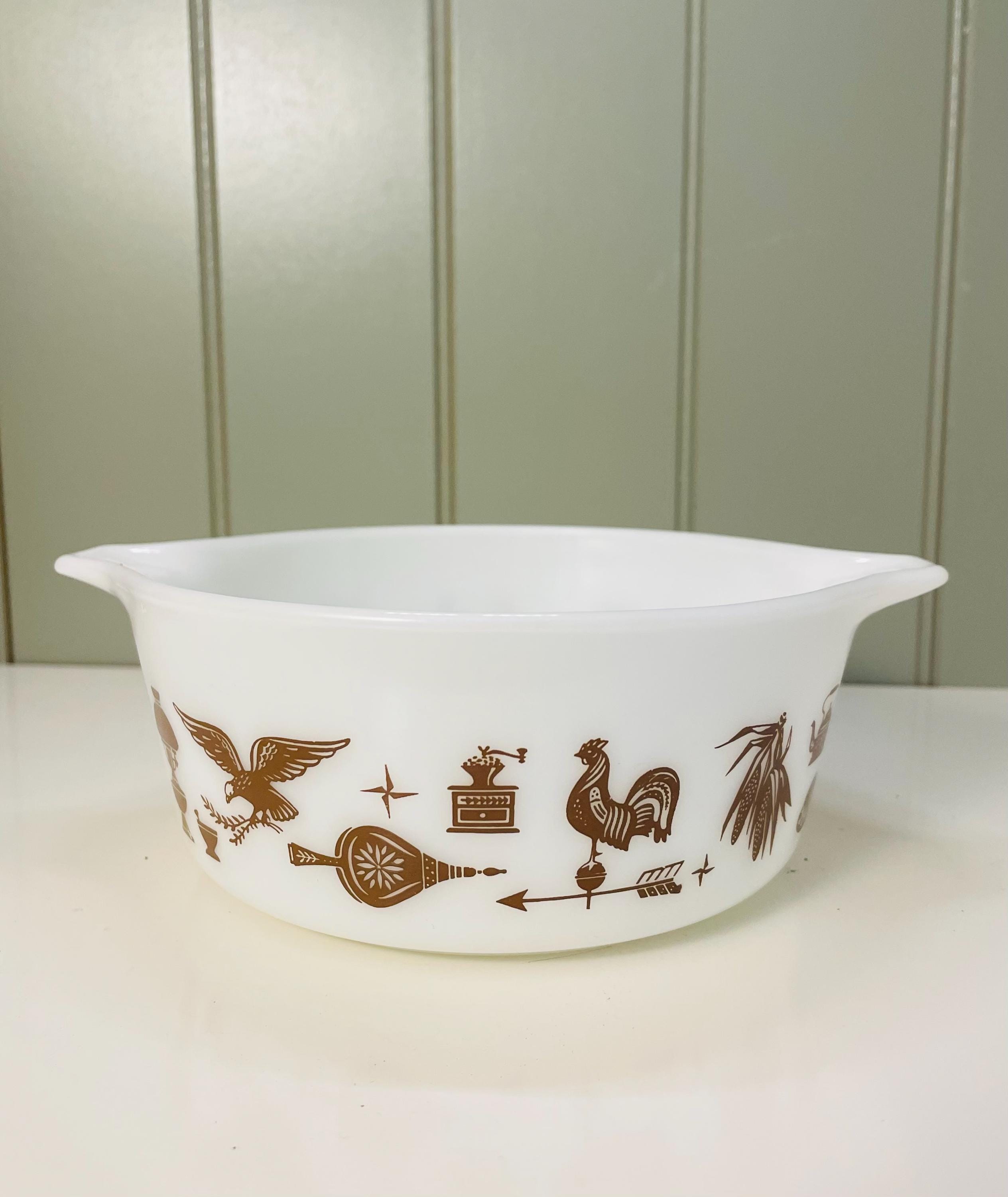 専用ページ　ビンテージ PYREX USA 蓋付　キャニスター旧ロゴ　B Pyrex Vintage 453 1.5L Casserole Dish & Lid Clear--Damaged