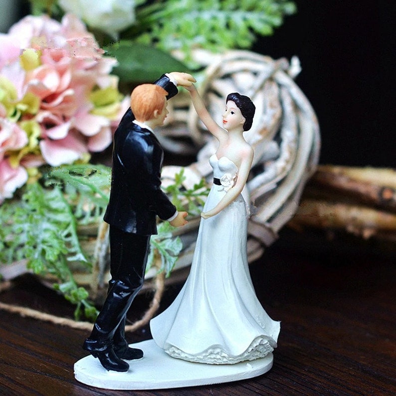 Bride Groom Dancing in the F Night-Wedding outlet Super Special SALE held Cake Couple Toppers