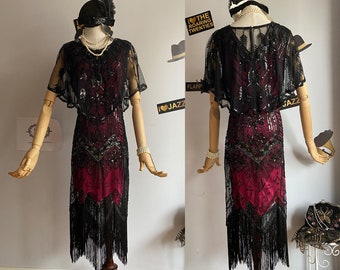 Plus Size Roaing Arc Deco 1920s Women's Gatsby Costume Flapper Dresses V Neck Fringed Dress Sequins beaded Embroidered Gown & Capelet