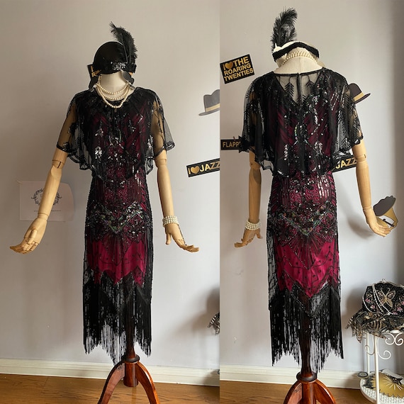 Grande taille Roaing Arc Deco annees 1920 Costume Gatsby pour femme Robes a clapet Col en V Robe a franges Paillettes Robe brodee de perles et Capelet Etsy France