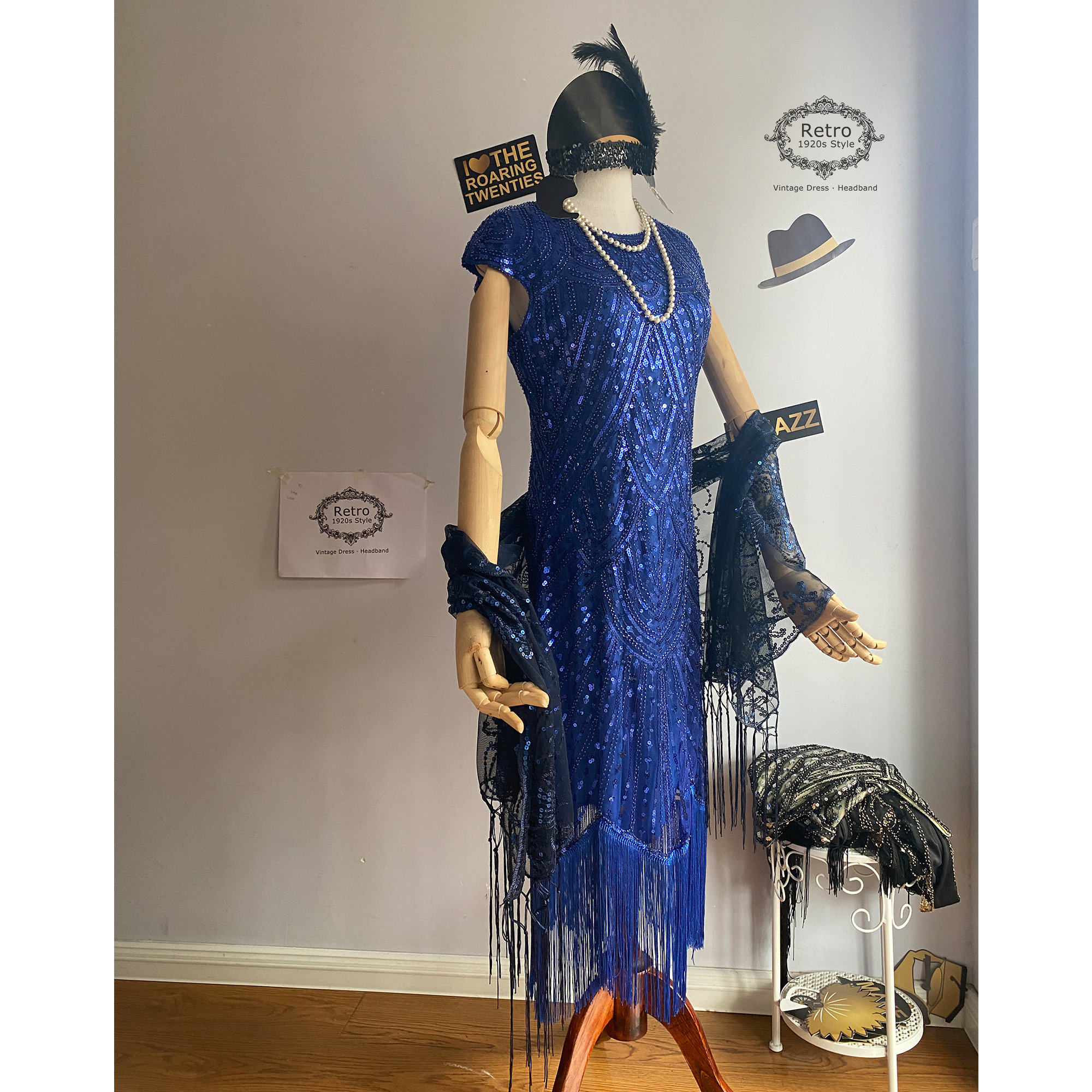 1920s Royal Blue Tassel Dress Blue Sequin Flapper Dress With Shawl Headband, 1920s Gatsby Costume 1920s Royal Blue Tassel Dress Blue Sequin Flapper Dress With Shawl Headband, 1920s Gatsby Costume