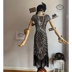roaring 20s sequin dress