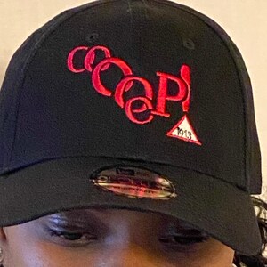 Delta ‘oooop’ hat embroidered