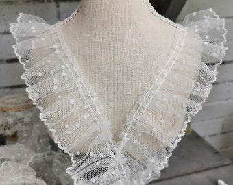 Lolita Off White vintage Organza Lace Trims Ruffled Tulle Lace Mesh Edge pour Lolita Vêtements Nudal Robe de mariée Sleeve Vendu par yard