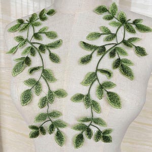 Apliques de hojas verdes para manualidades: accesorios para vestidos (par)