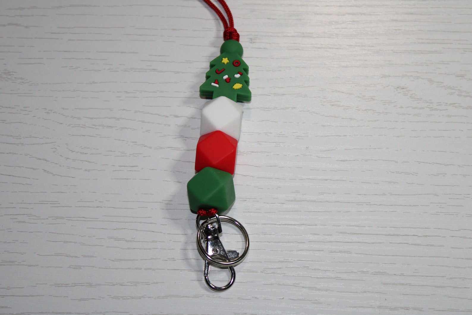 Christmas Snowflake Lanyards With Beaded Pearls – Bling Lanyard Set – PCL Media