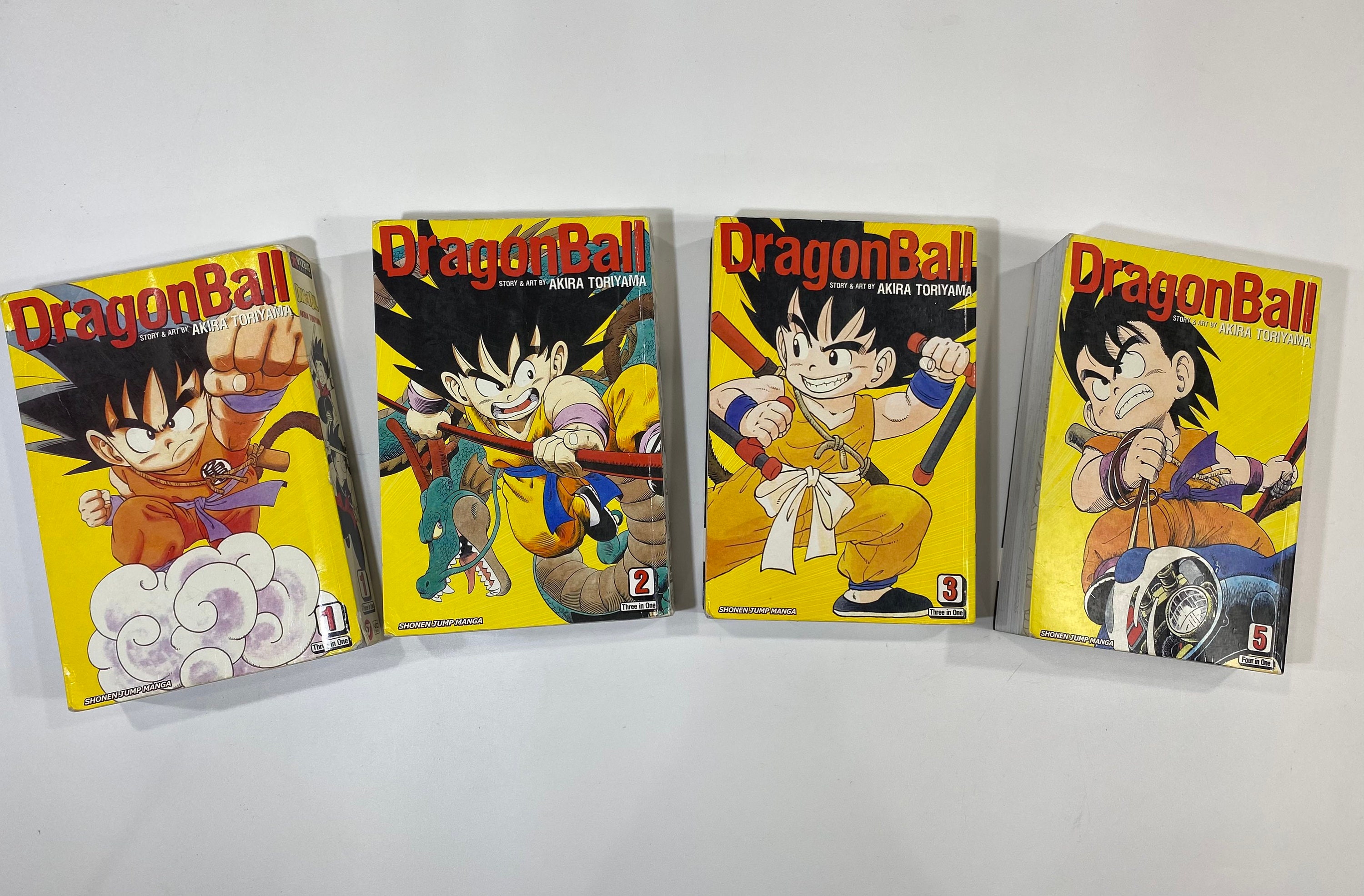 Dragonball Comic Book LOT 1990s Anime Dragon Ball Z First 