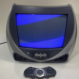 希少なバットマンCRTテレビ（オリジナルリモコン付き、レトロテスト済み、動作確認済み）