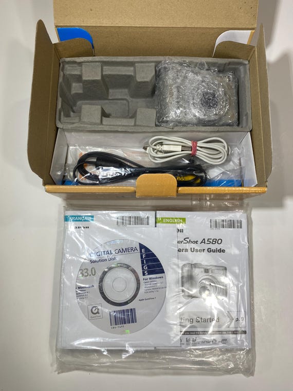 Canon PowerShot A580 デジタルカメラ バンドル（ボックス