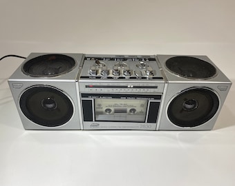 Vintage 1980s Boombox Stereo Digital Sound Lab 3D Woofer 5 Speaker