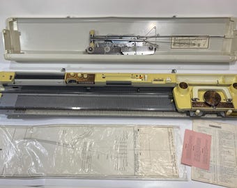 Singer Memo-Matic 327 Knitting Machine With Carriage Case Patterns Manual Box Untested