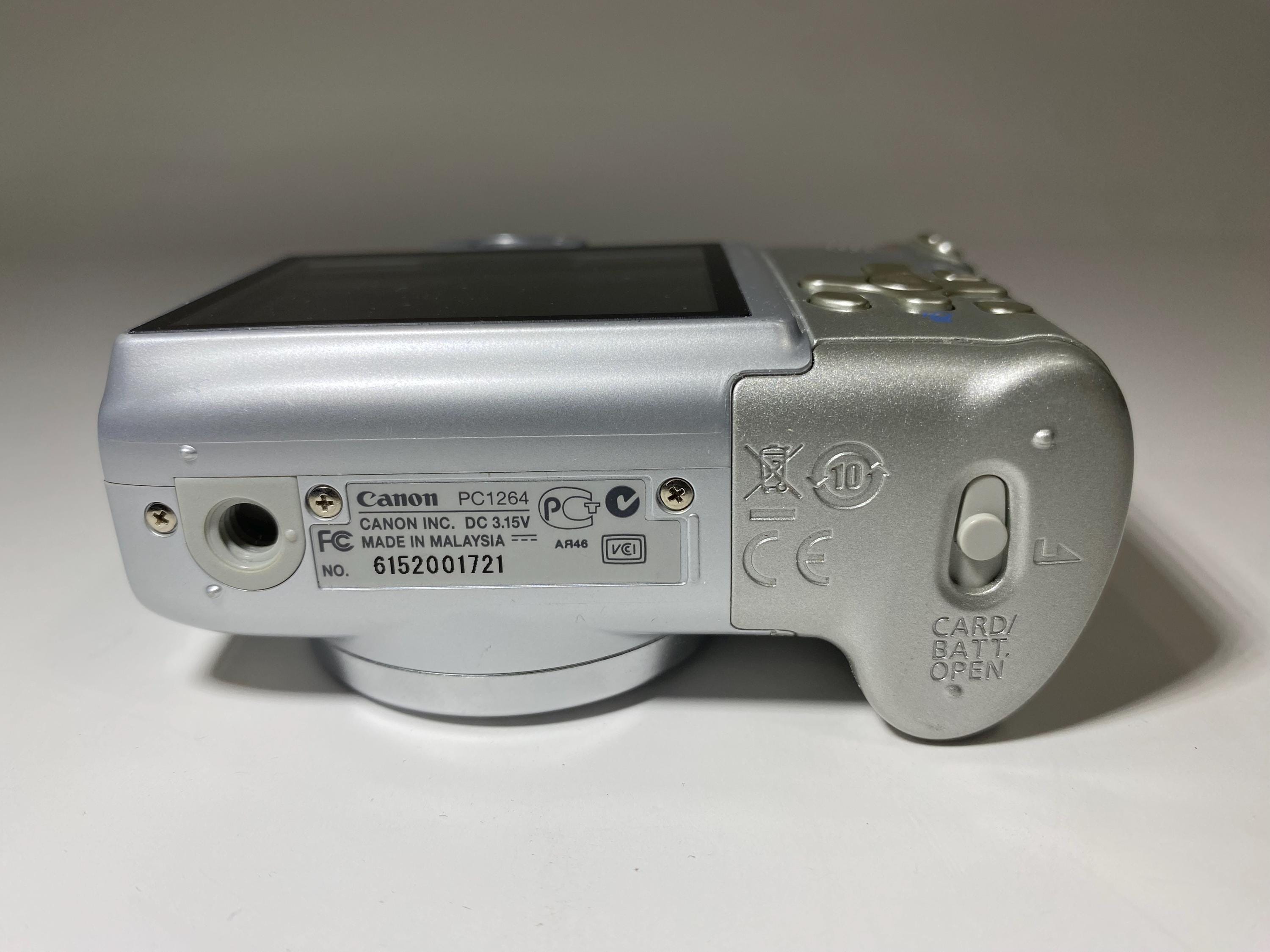 Canon PowerShot A580 デジタルカメラ バンドル(ボックス、マニュアル Canon PowerShot A580 デジタルカメラ バンドル(ボックス、マニュアル