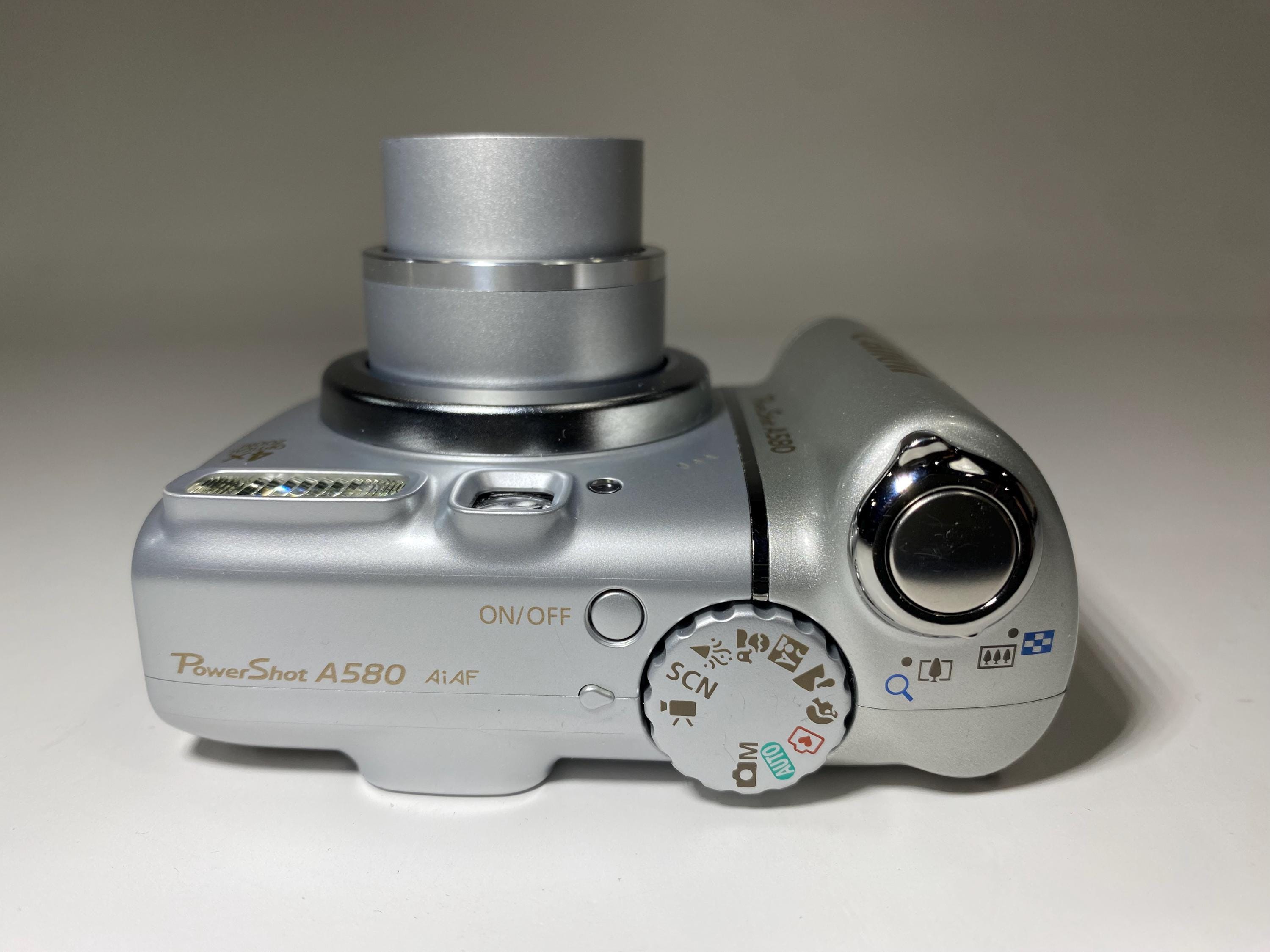 Canon PowerShot A580 デジタルカメラ バンドル(ボックス、マニュアル Canon PowerShot A580 デジタルカメラ バンドル(ボックス、マニュアル